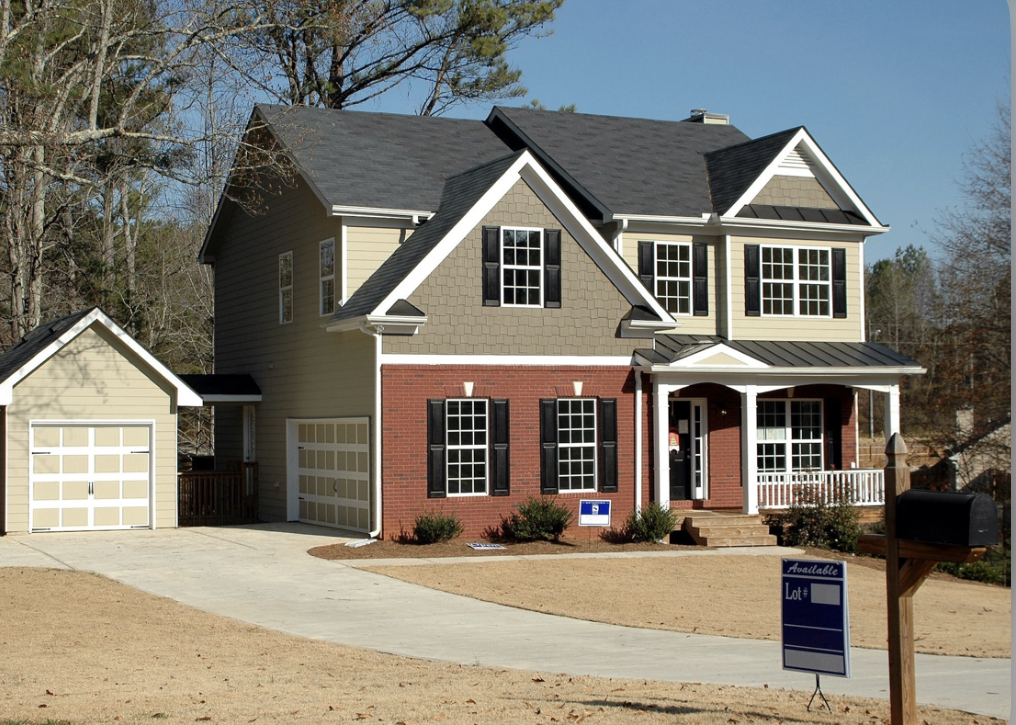 Flipping Houses with No Money and Bad Credit: Techniques