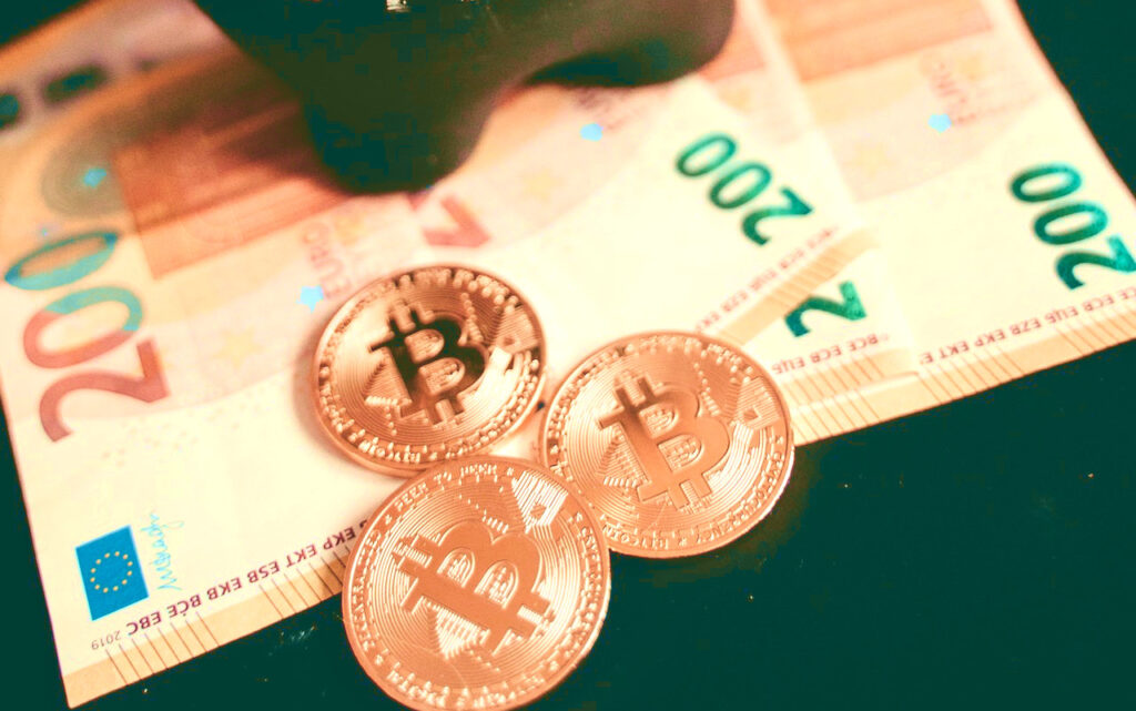 Why it’s better to keep your savings in cryptocurrency than in a bank