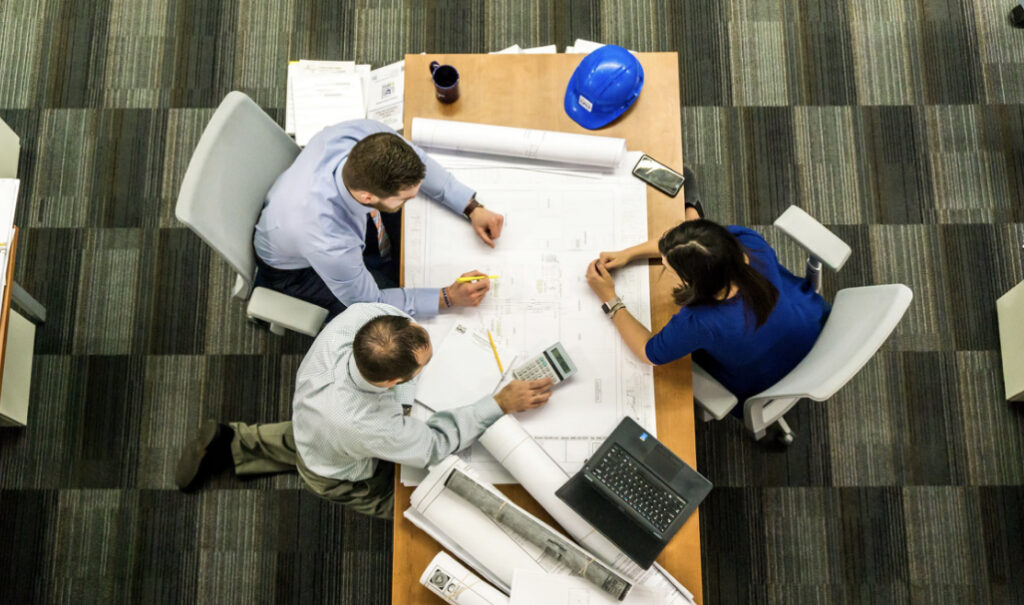 HoldCo vs OpCo: Unraveling Contrasts for Business Owners